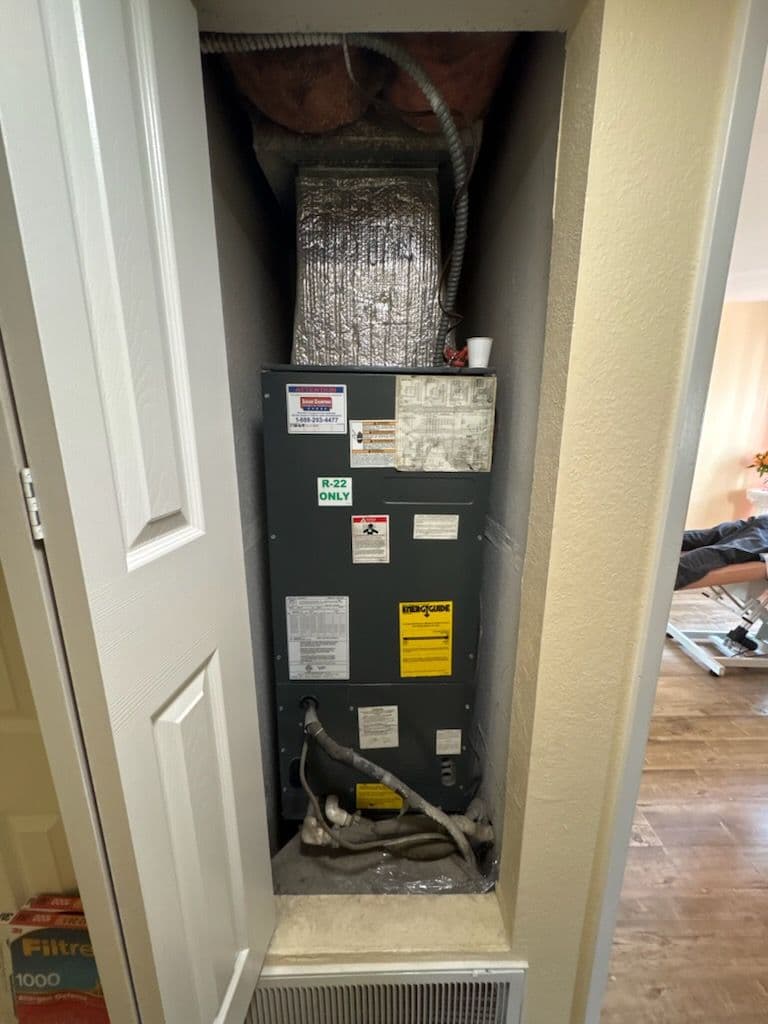 Gallery photos for High-Efficiency Heat Pump System Upgrade in Irvine: Image #2
